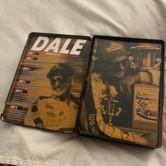 Dale Earnhardt DVD collector’s set - Picture 2 of 10